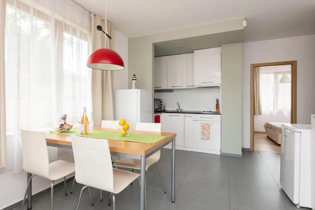 Созопол Парадайс Блу Апартаментс Apartman
